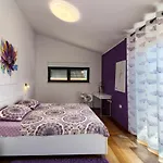 Beautiful Eva With Private Pool Near The