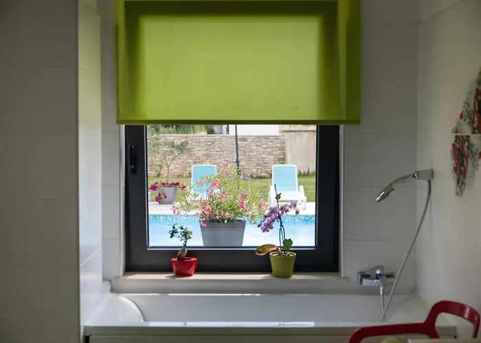 Beautiful Eva With Private Pool Near The Villa *